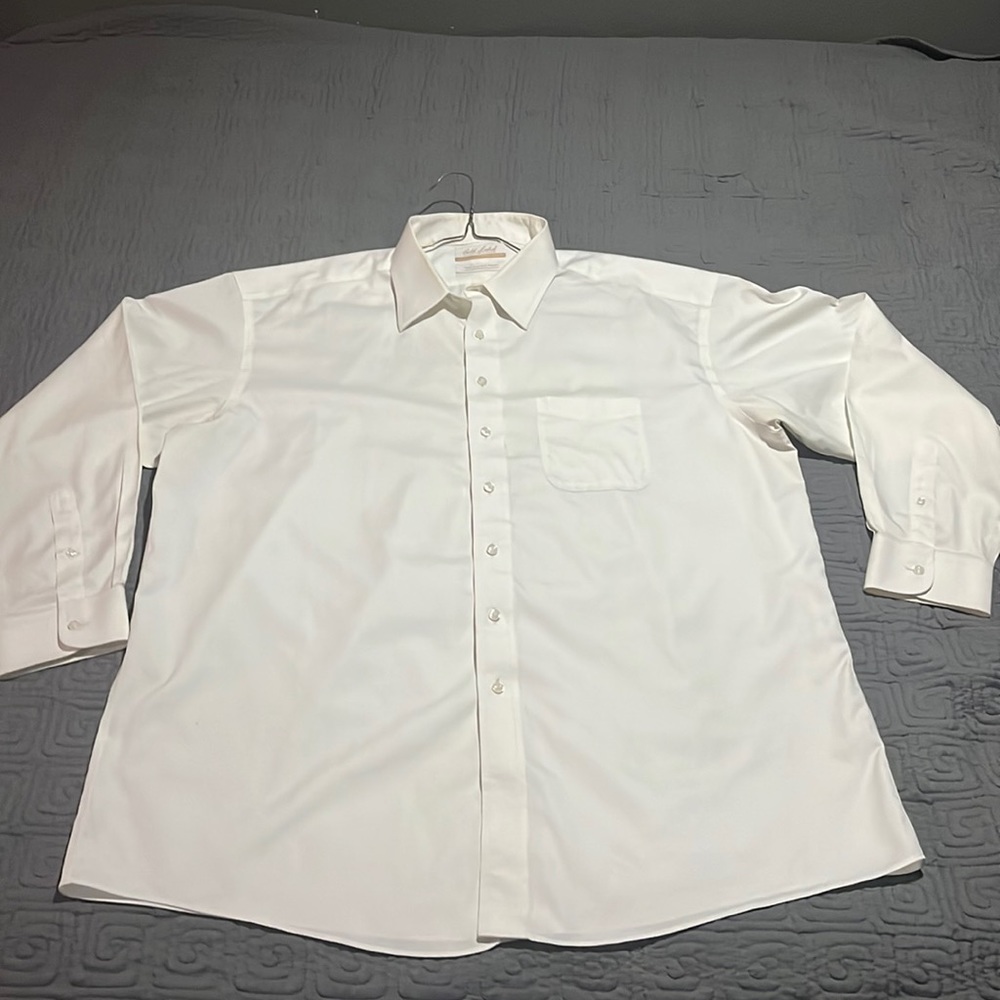Roundtree and Yorke Gold Label White Dress Shirt Size 17 1/2 ~ 35